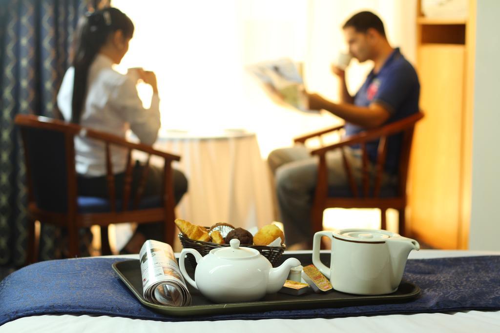 Cayam Hotel Доха Экстерьер фото