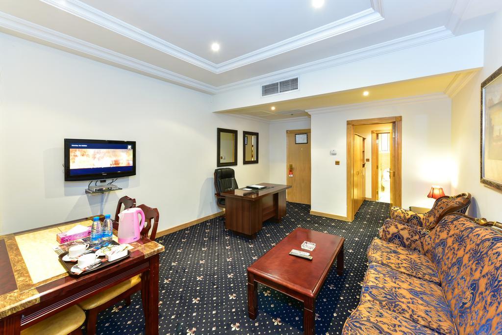Cayam Hotel Доха Экстерьер фото