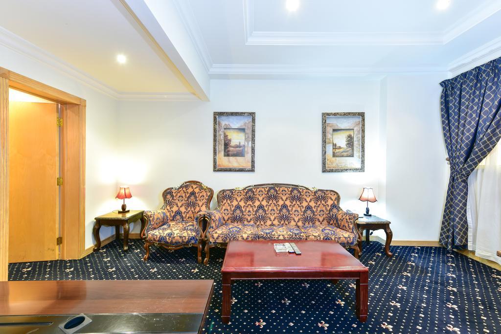 Cayam Hotel Доха Экстерьер фото