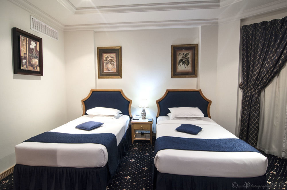 Cayam Hotel Доха Экстерьер фото