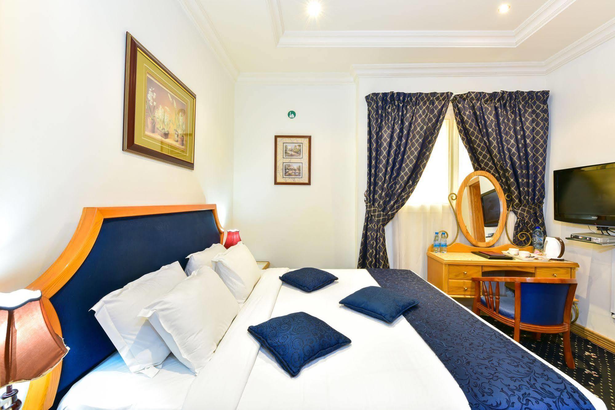Cayam Hotel Доха Экстерьер фото