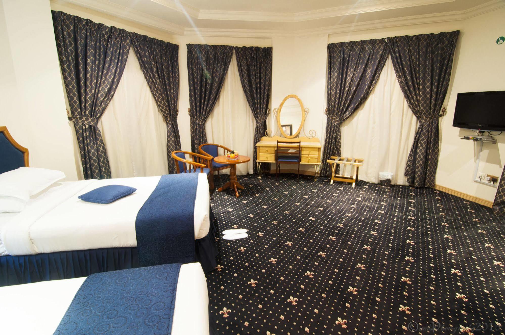 Cayam Hotel Доха Экстерьер фото
